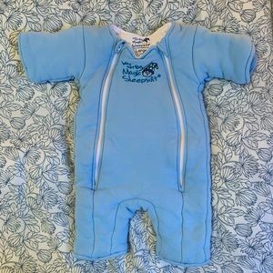 Like New! Magic Merlin Sleepsuit Size Large — 6-9 Months, 18-21 Lbs